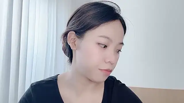 Snapshot of Meng_777 chatting on 12-05-25, 08:01 Meng 777 online show from 12-05-25, 08:01