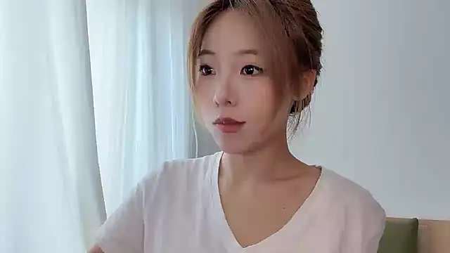 Meng 777 online show from 06-19-26, 07:56