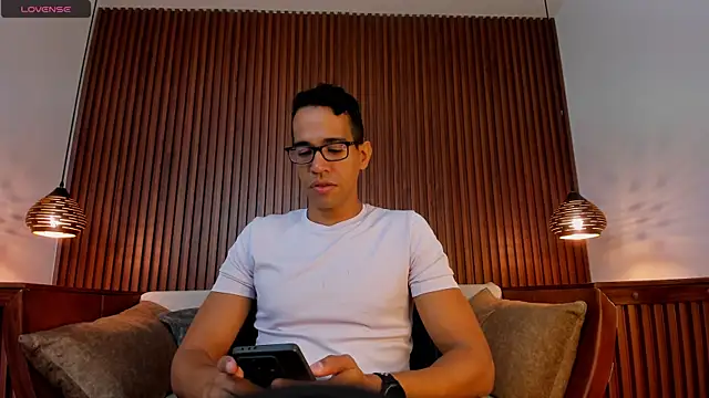 Snapshot of JacobDraven chatting on 10-11-25, 07:45 JacobDraven online show from 10-11-25, 07:45