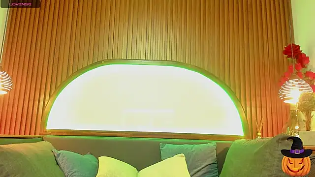 Snapshot of JacobDraven chatting on 10-28-25, 02:48 JacobDraven online show from 10-28-25, 02:48