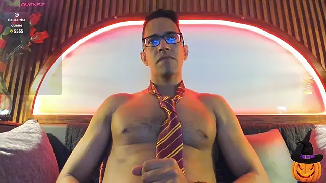 Snapshot of JacobDraven chatting on 10-31-25, 06:03 JacobDraven online show from 10-31-25, 06:03