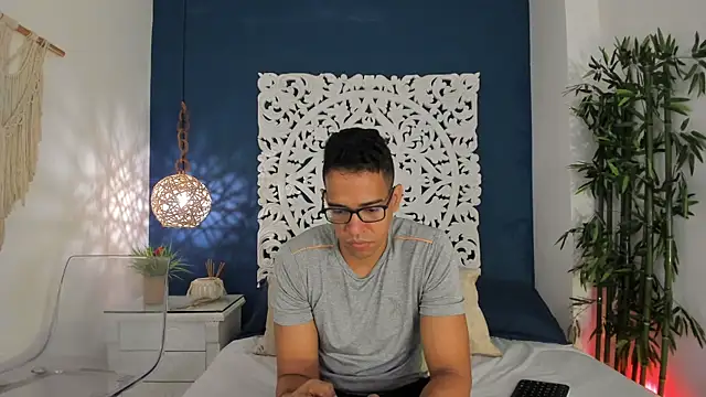 Snapshot of JacobDraven chatting on 06-27-26, 03:55 JacobDraven online show from 06-27-26, 03:55