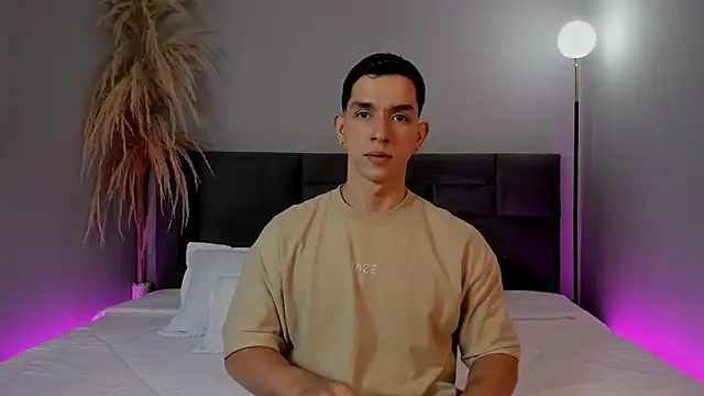 ZaneDawson online show from 12-05-25, 07:54