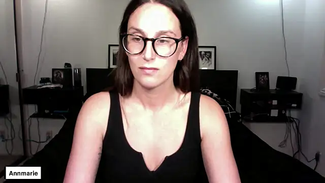 annmarieferrara online show from 11-12-25, 03:40