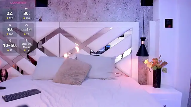 Megan-8 online show from 09-17-25, 04:25