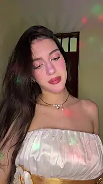 Emily-hottson online show from 02-15-26, 05:15