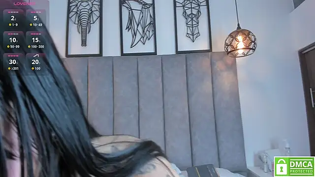 Snapshot of Scarlet__Jones_ chatting on 02-10-26, 10:36 Scarlet Jones online show from 02-10-26, 10:36