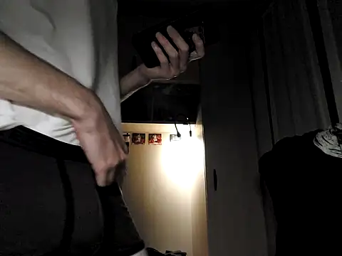 Snapshot of Young_StallioN_ chatting on 10-13-25, 05:24 Young StallioN  online show from 10-13-25, 05:24