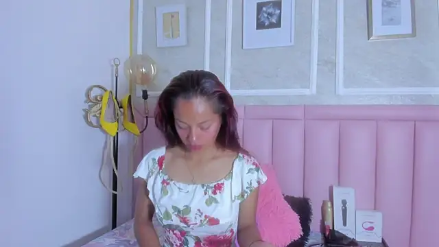 HoollyHendrix online show from 03-03-26, 09:31