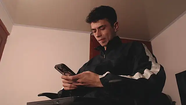 Snapshot of jaico_santos chatting on 11-20-25, 10:53 jaico santos online show from 11-20-25, 10:53