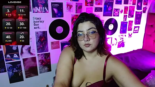 Roxy f w online show from 03-12-26, 12:06