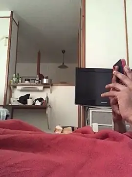 Snapshot of Mikaaa97 chatting on 10-15-25, 11:32 Mikaaa97 online show from 10-15-25, 11:32