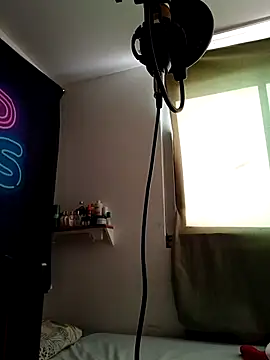 Mikaaa97 online show from 02-21-26, 12:06