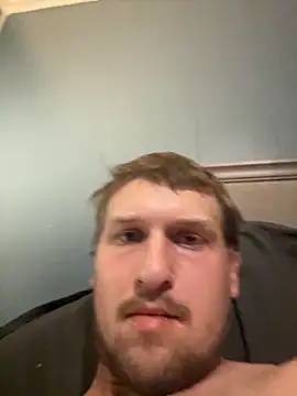 Snapshot of szalusky chatting on 09-16-25, 02:23 szalusky online show from 09-16-25, 02:23