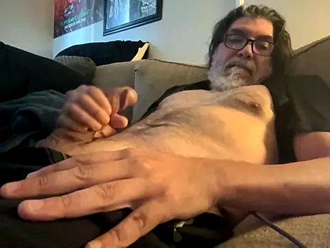 Snapshot of nothingbutagoontime68 chatting on 09-17-25, 08:43 nothingbutagoontime68 online show from 09-17-25, 08:43