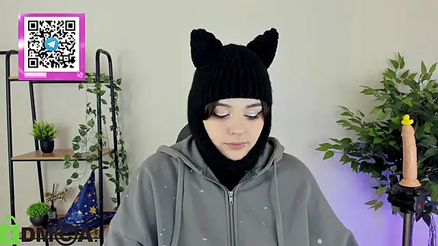 Mia R0ss online show from 01-15-26, 01:10