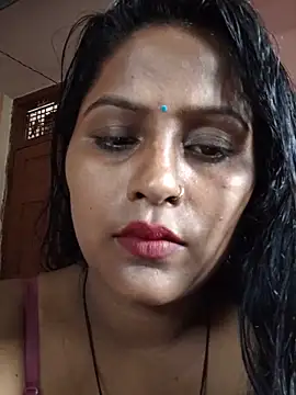 Snapshot of Jasmine_Januja chatting on 06-10-26, 02:01 Jasmine Januja online show from 06-10-26, 02:01