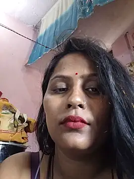 Snapshot of Jasmine_Januja chatting on 06-20-26, 04:04 Jasmine Januja online show from 06-20-26, 04:04