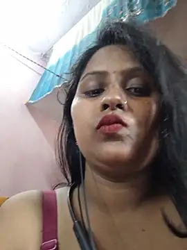 Snapshot of Jasmine_Januja chatting on 06-30-26, 04:35 Jasmine Januja online show from 06-30-26, 04:35