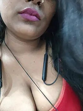 Snapshot of Jasmine_Januja chatting on 07-10-26, 03:11 Jasmine Januja online show from 07-10-26, 03:11