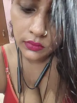 Snapshot of Jasmine_Januja chatting on 07-27-26, 01:56 Jasmine Januja online show from 07-27-26, 01:56