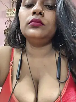 Snapshot of Jasmine_Januja chatting on 07-30-26, 02:21 Jasmine Januja online show from 07-30-26, 02:21