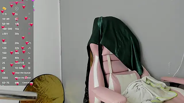 Yuni kim online show from 02-02-26, 02:49