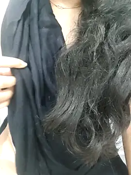 Snapshot of telugu_honey1 chatting on 02-14-26, 06:15 telugu honey1 online show from 02-14-26, 06:15