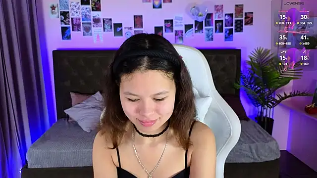 moco choco online show from 11-28-25, 07:00