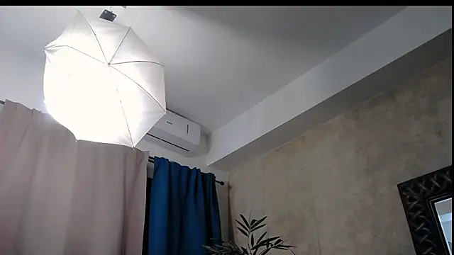 SaraElise online show from 05-10-26, 09:20