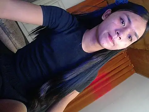 Snapshot of sweet_athena chatting on 03-19-26, 07:23 sweet athena online show from 03-19-26, 07:23
