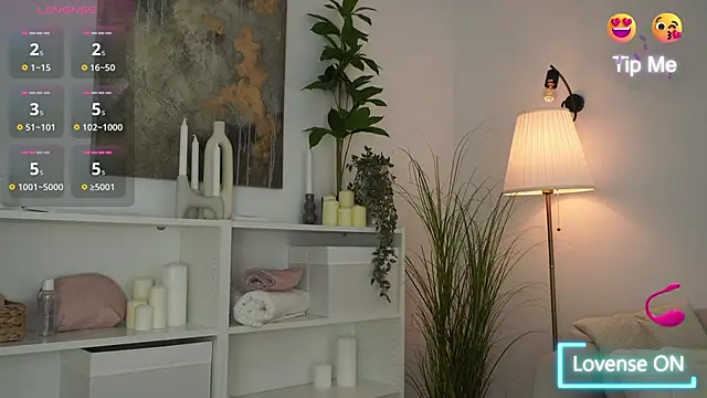 adisson fox online show from 10-24-25, 06:10