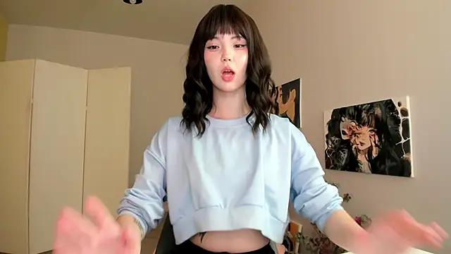 Snapshot of red_mok chatting on 10-21-25, 02:23 red mok online show from 10-21-25, 02:23