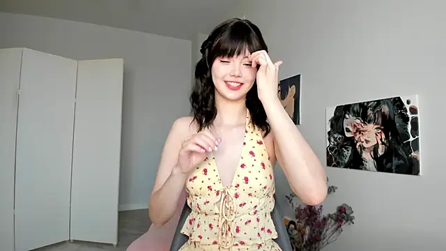 Snapshot of red_mok chatting on 10-22-25, 01:06 red mok online show from 10-22-25, 01:06