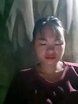 Snapshot of emly-xinh18 chatting on 10-02-25, 05:20 emly-xinh18 online show from 10-02-25, 05:20