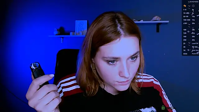 casey meow  online show from 12-04-25, 09:40