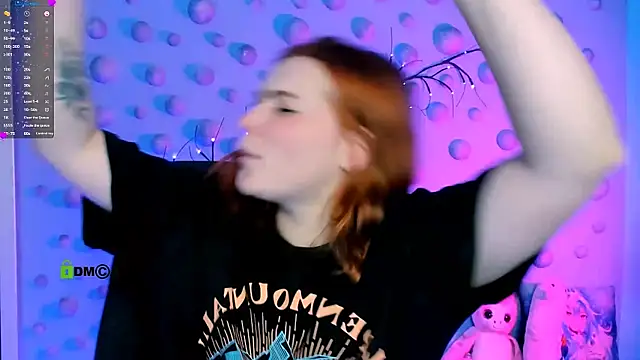 casey meow  online show from 12-23-25, 11:08