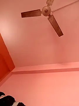 Hott locky online show from 10-12-25, 08:46