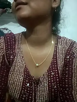 Hot Shredha online show from 10-01-25, 01:33