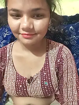 Hot Shredha online show from 10-15-25, 04:12