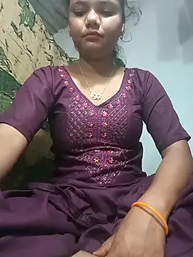 Hot Shredha online show from 10-24-25, 01:03