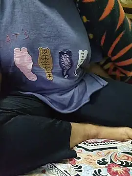 Snapshot of Feel_the_Fun chatting on 01-17-26, 06:55 Feel the Fun online show from 01-17-26, 06:55