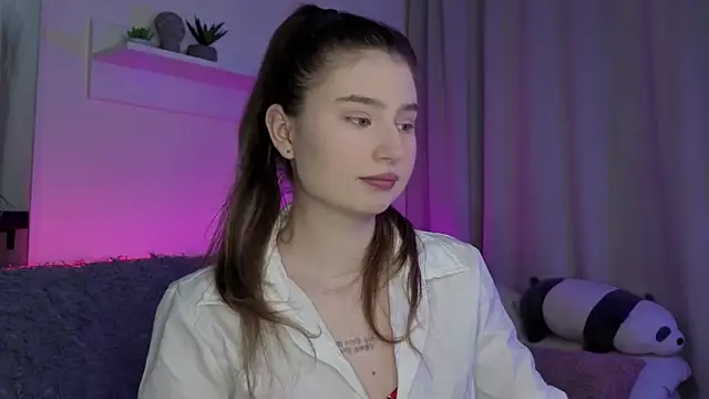 Snapshot of _Lua__ chatting on 03-09-26, 09:52 Lua online show from 03-09-26, 09:52