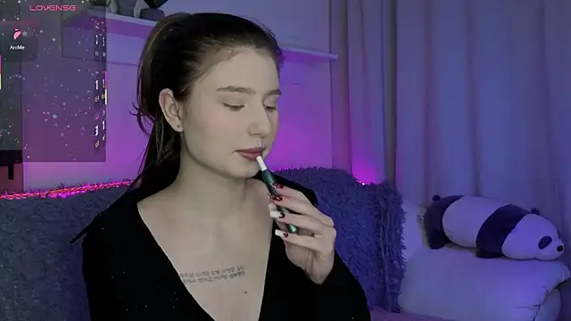 Snapshot of _Lua__ chatting on 03-12-26, 10:05 Lua online show from 03-12-26, 10:05