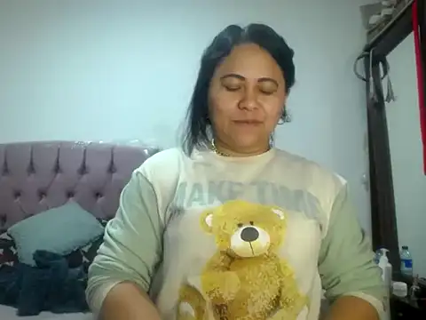 PamelaMartin online show from 10-01-25, 02:56