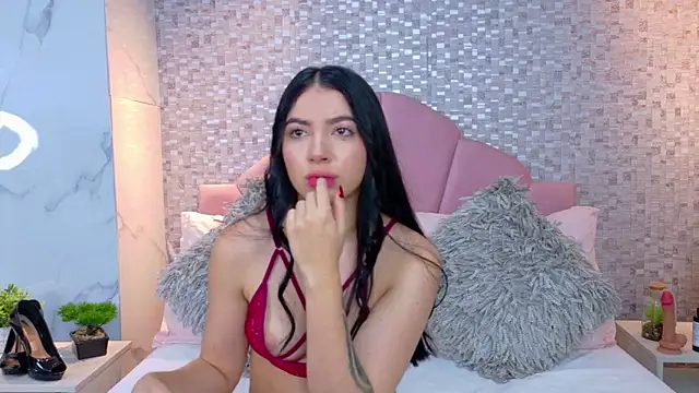 LizieSmith online show from 10-17-25, 02:30