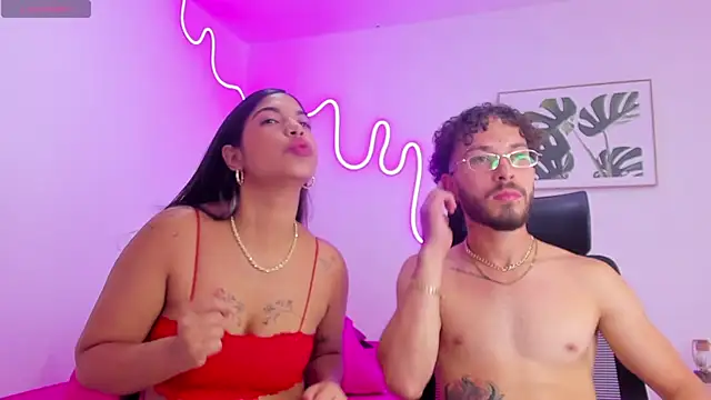 Violet and Paul online show from 10-08-25, 02:31