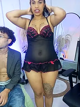 Violet and Paul online show from 10-26-25, 03:01