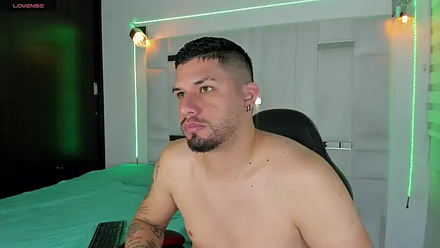 Jacob19  online show from 09-19-25, 12:06