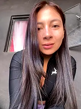 Karlee Grey1 online show from 09-24-25, 07:50